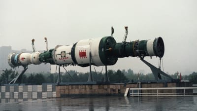 En replika av den sovjetiska rymdstationen Saljut 7. 