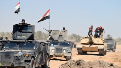 Irakiska styrkor i en militäroperatin mot IS i staden Heet 2.4.2016