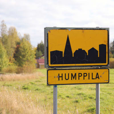 Humppilan taajamakyltti