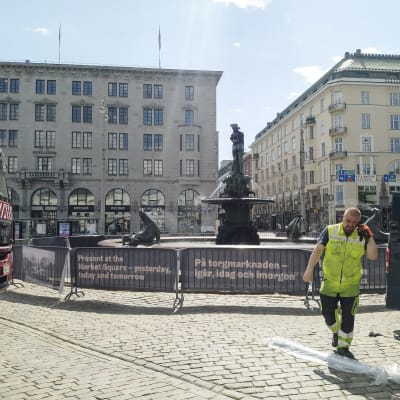 Manta aidattiin sunnuntaina.
