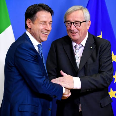 Giuseppe Conte och Jean-Claude Juncker