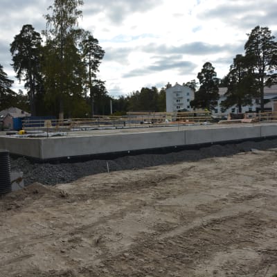 Raseborgs psykiatriska enhet byggs intill sjukhuset i Ekenäs.