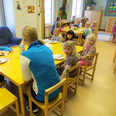 Språkbadsdaghemmet i Jakobstad