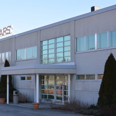Ingången tll Fiskars fabrik i Billnäs, Raseborg