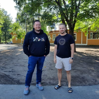 Tomi Kaskinen ja Jesse Särs kertovat lyhennetyn työajan kokeilusta