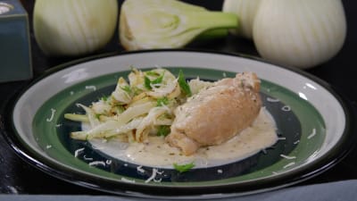 Kycklingrullader med fänkålssallad