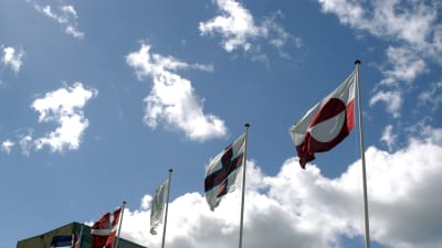 De nordiska flaggorna