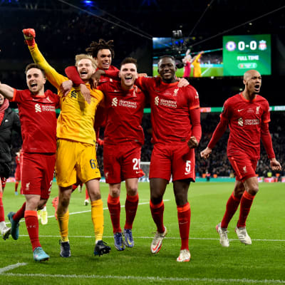 Liverpool juhli Englannin liigacupin voittoa.