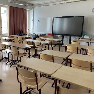 Ett tomt klassrum.