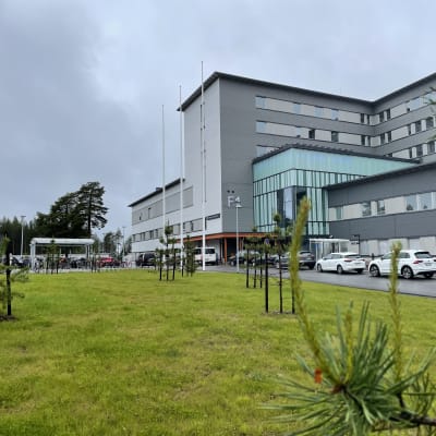 Kainuun keskussairaala kesäkuussa 2022