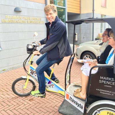 Äldre Borgåbor i servicehem ska få åka cykeltaxi
