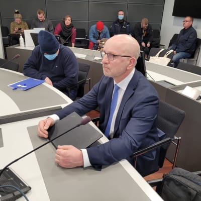 Rättegång kring juristen Ilpo Härmäläinens försvinnande i Egentliga Finlands tingsrätt den 19.4.2022.