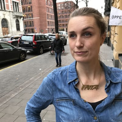 Porträttbild på Elin Sundin, ordförande för föreningen Fatta.
