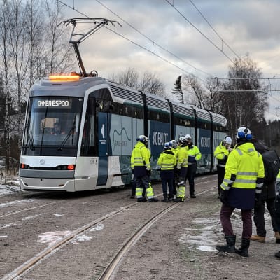 Raide-Jokerin testiajot Espoon puolella.