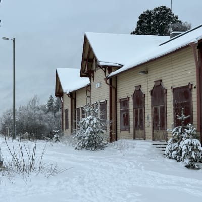 Iin suljettu rautatieasema