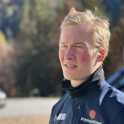 Leevi Mutru.