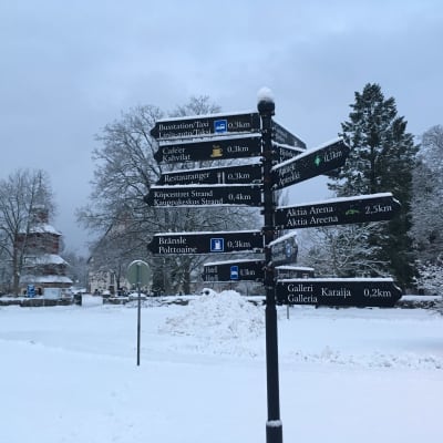 Skyltar i Ingå kyrkby