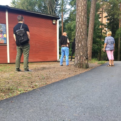 Koronavirustestausta Turun Varissuolla.
