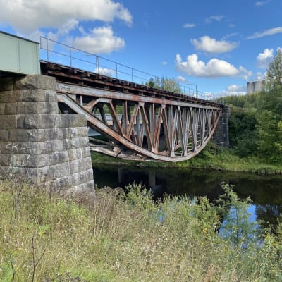Koskenkorvan rautatiesilta Suupohjan radalla