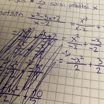 Lukion pitkän matematiikan laskuja