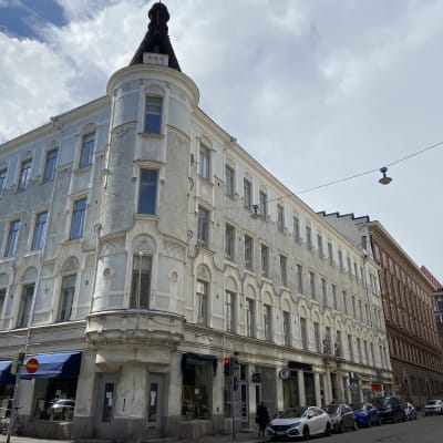 Husfasad på Annegatan.