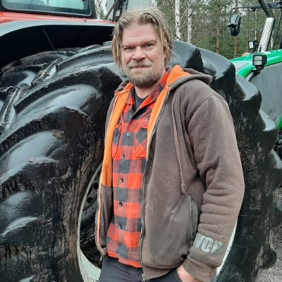 Carl-Erik Grönroos är torvföretagare i Västnyland. 