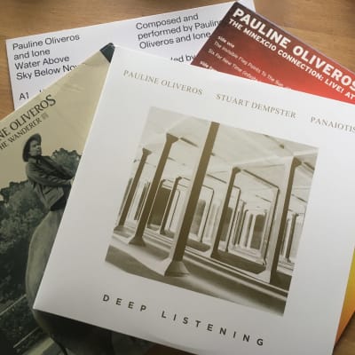 Kuvituskuva cd:levyistä