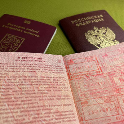 Venäjän ja Suomen passit