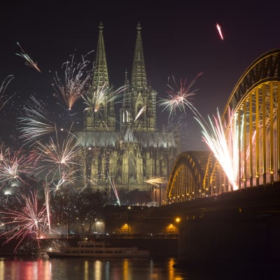 Nyårsfyrverkeri i Köln