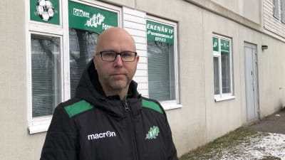 Porträttbild på Mikko Manninen.