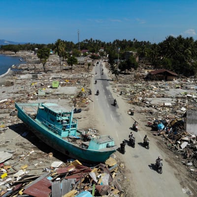Delar av den förstörda kusten i Palu. Bilden tagen på måndagen 1.10.2018.