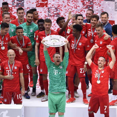 Bayern München säkrade titeln under Bundesligans sista omgång.