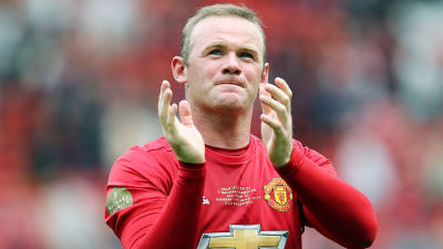 Wayne Rooney applåderar