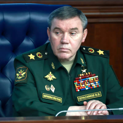 Kenraali Valeri Gerasimov kokouksessa Moskovassa 21.12.2022.