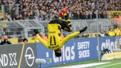 Pierre-Emerick Aubameyang hoppar volt efter mål, Borussia Dortmund.