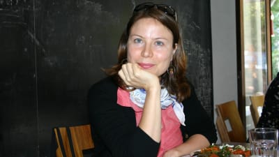 Ayla Albayrak ravintolassa Istanbulissa.
