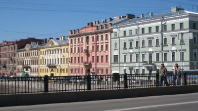 Hus vid Fontankaflodens strand i Sankt Petersburg. 