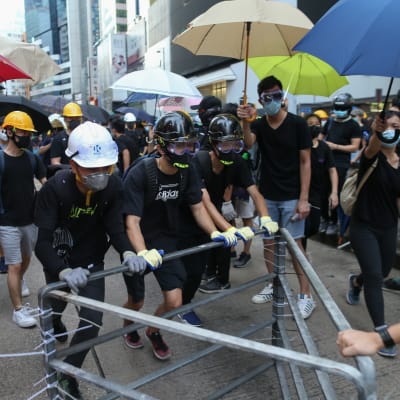 Massprotest i centrala Hongkong söndag 28.7.2019