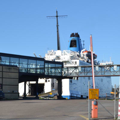 Wasa Express i hamnen i Vasa.