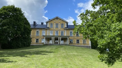 Kiala gård