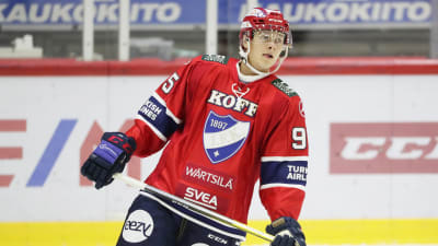 Henrik Borgström i HIFK:s tröja.