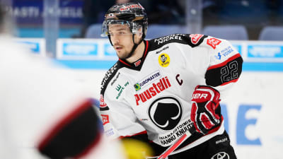 Matti Kuparinen.