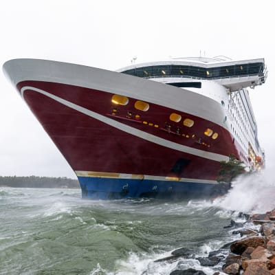 Viking Linen matkustaja-alus Viking Grace on ajanut karille Maarianhaminan edustalla Ahvenanmaalla 21. marraskuuta 2020. 