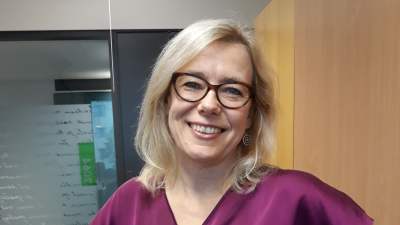 Anna Maria Gustafsson, ledande språkvårdare vid institutet för de inhemska språken.