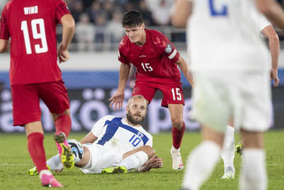 Teemu Pukki i match mot Danmark.