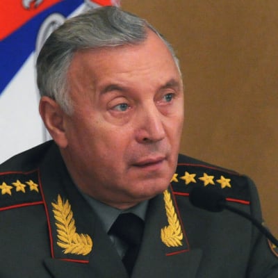 Putin avsatte Makarov