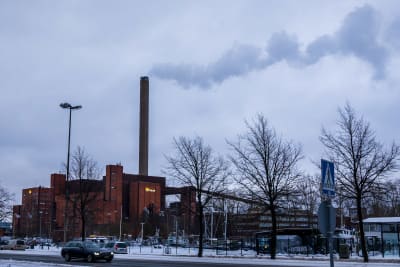Hanaholmens kolkraftverk i Helsingfors, vintertid.