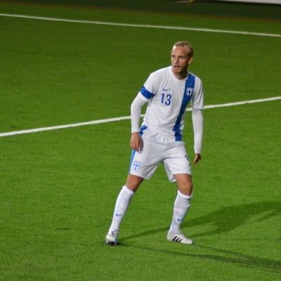 Hampus Holmgren spelar för Finlands U21-landslag.