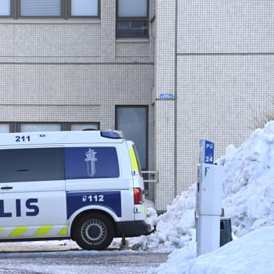 polis