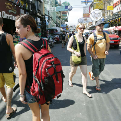 Utländska turister i thailands huvudstad bankok